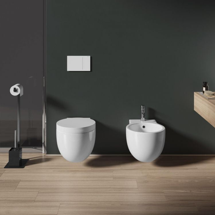 Sanitari sospesi in ceramica lucida con sedile copri wc softclose salvaspazio